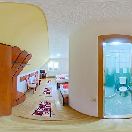 Pensiunea Nemes Panzio Acăţari Exteriér fotografie